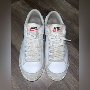 Women blazer platform